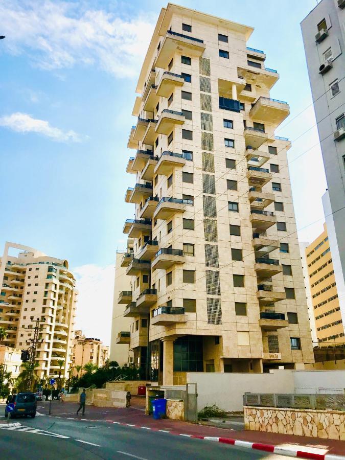 King David Apartment Netanya Luaran gambar